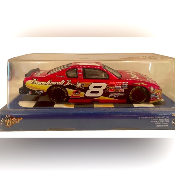 Dale Earnhardt Jr #8 Collectible Car - Picture 5 of 6